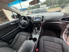 2015 Ford Edge 