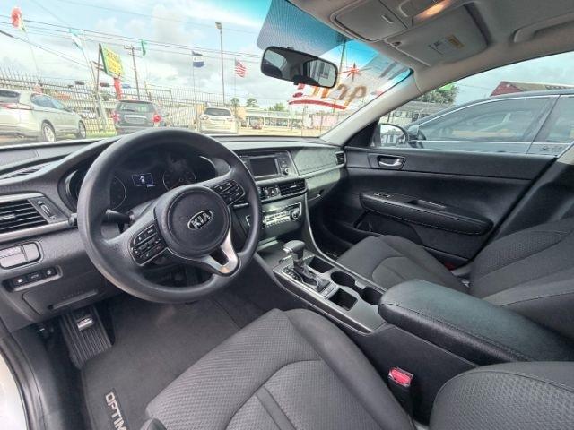 Kia Optima LX 2017