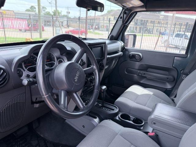 Jeep Wrangler Unlimited Sahara 4WD 2007