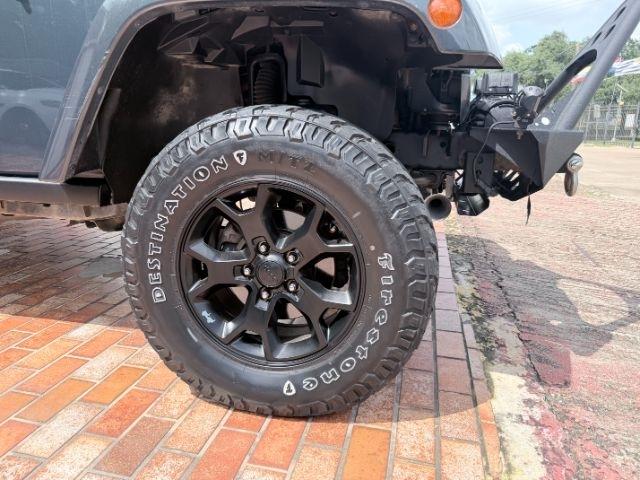 Jeep Wrangler Unlimited Sahara 4WD 2007
