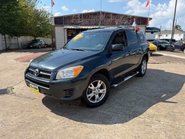 Toyota RAV4 Base I4 2WD 2012