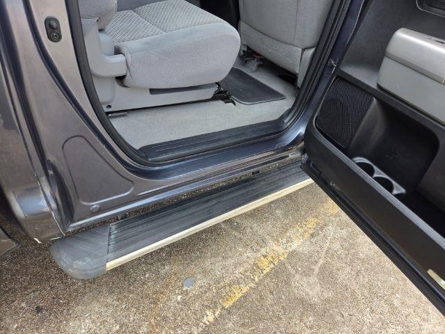 Toyota Tundra Base CrewMax 5.7L 2WD 2008