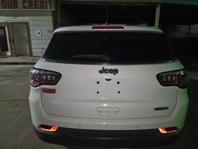 Jeep Compass Latitude FWD 2018