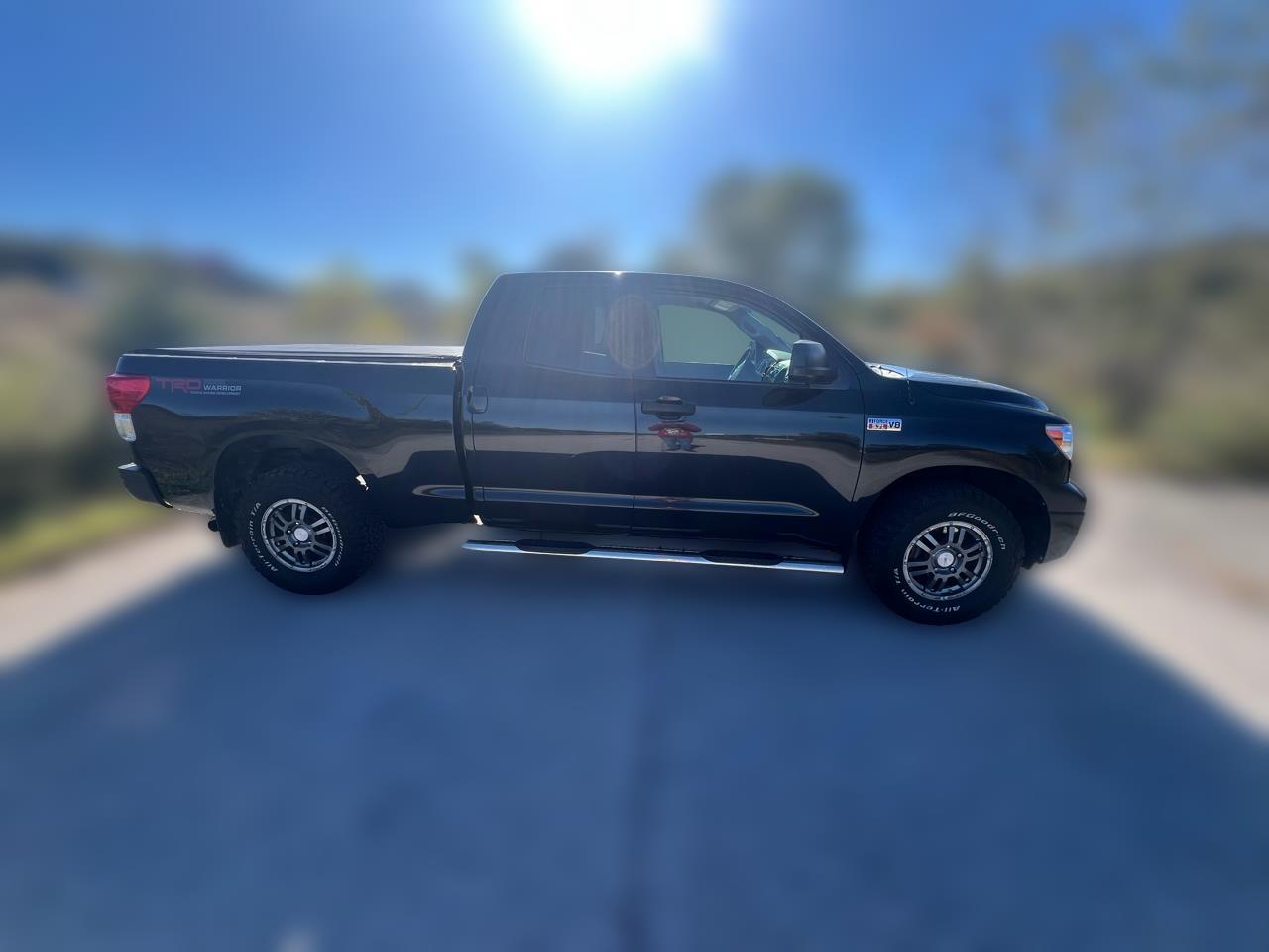 2011 Toyota Tundra Tundra-Grade 5.7L FFV Double Cab 4WD