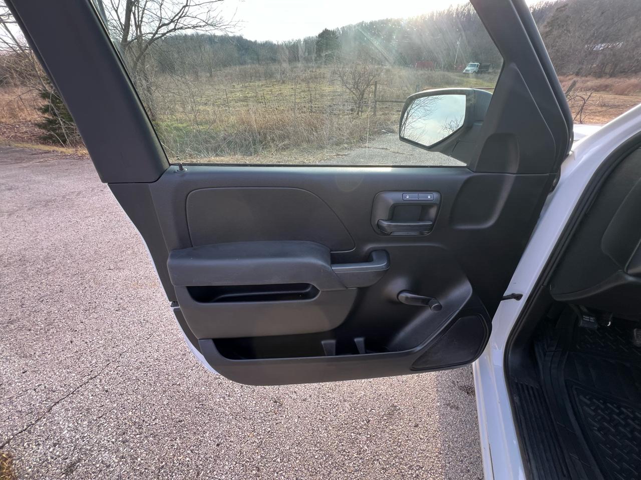 Chevrolet Silverado 1500 2WD Reg Cab 119.0" Work Truck 2014