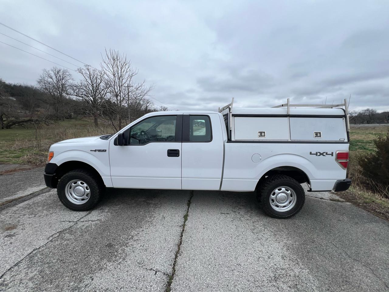 Ford F-150 XL SuperCab 6.5-ft. Bed 4WD 2014