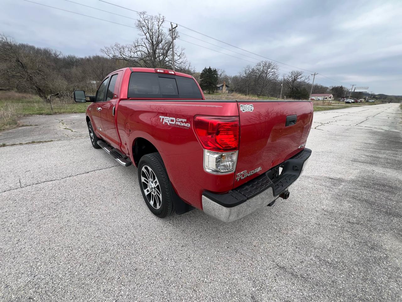 Toyota Tundra Tundra-Grade 5.7L FFV Double Cab 4WD 2012