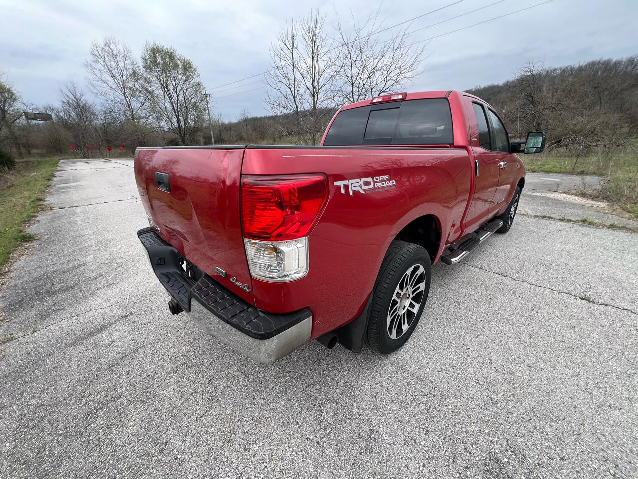 Toyota Tundra Tundra-Grade 5.7L FFV Double Cab 4WD 2012