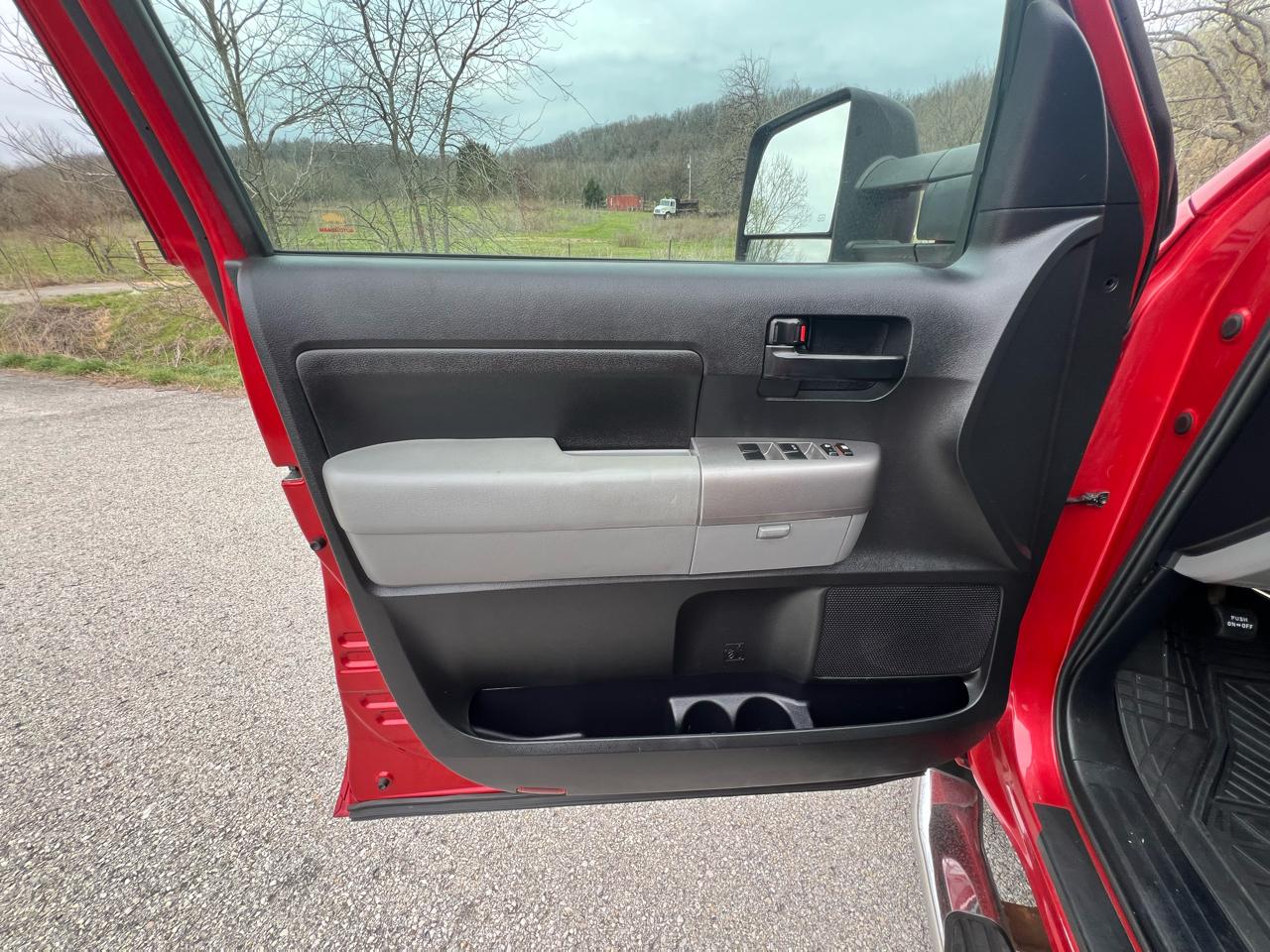 Toyota Tundra Tundra-Grade 5.7L FFV Double Cab 4WD 2012