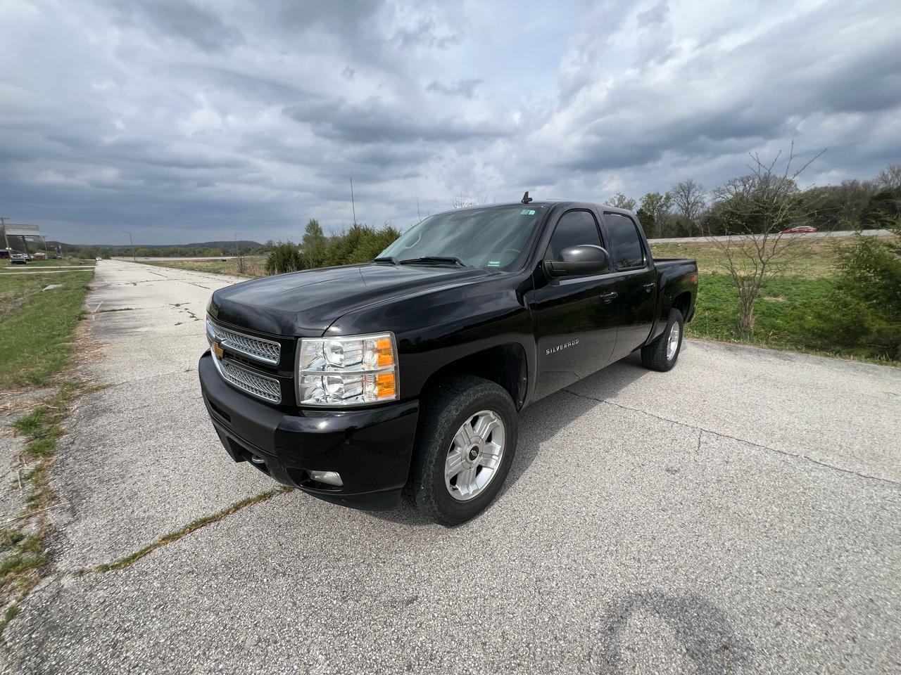 Chevrolet Silverado 1500 LT Crew Cab 4WD 2013