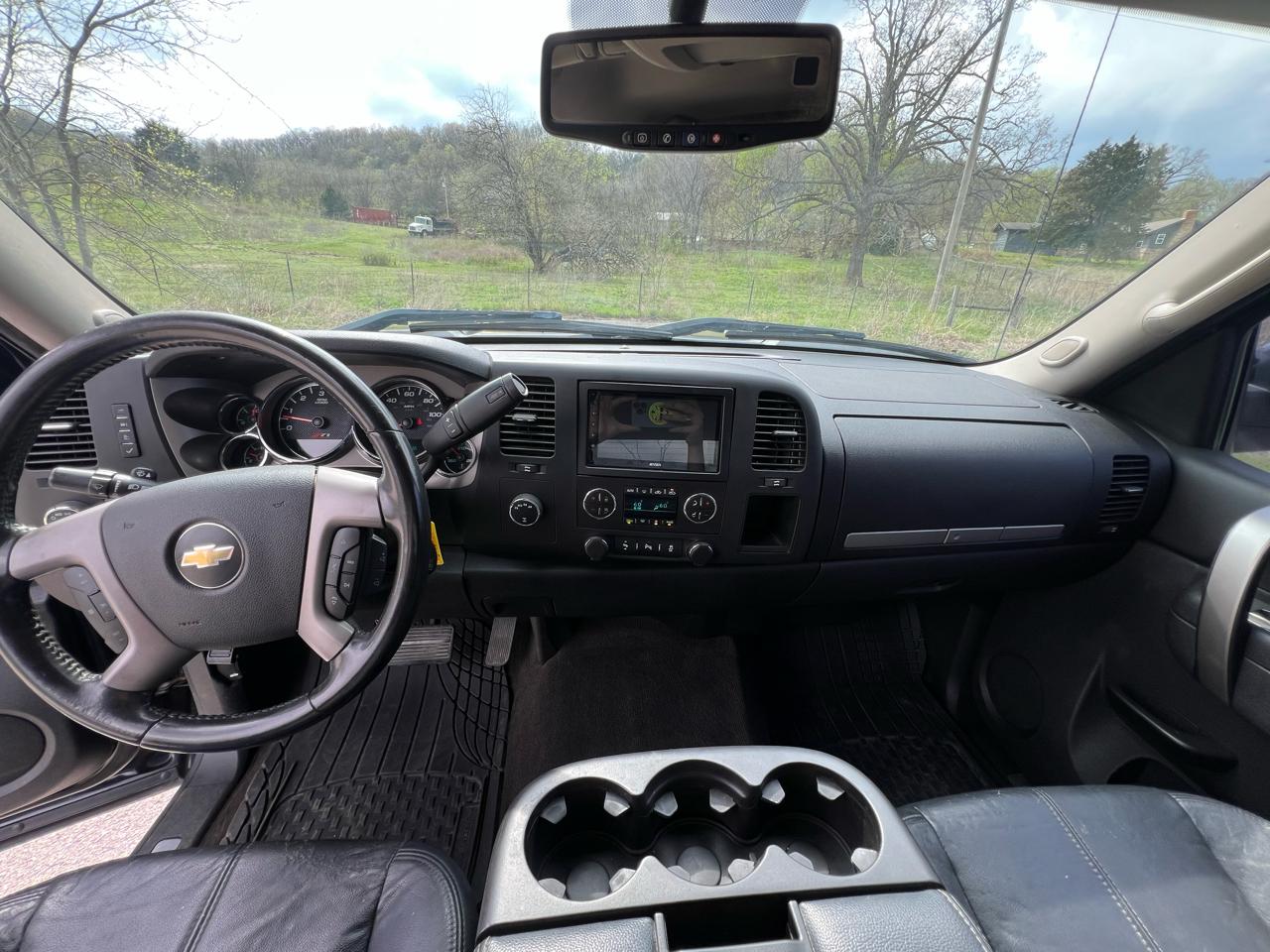Chevrolet Silverado 1500 LT Crew Cab 4WD 2013