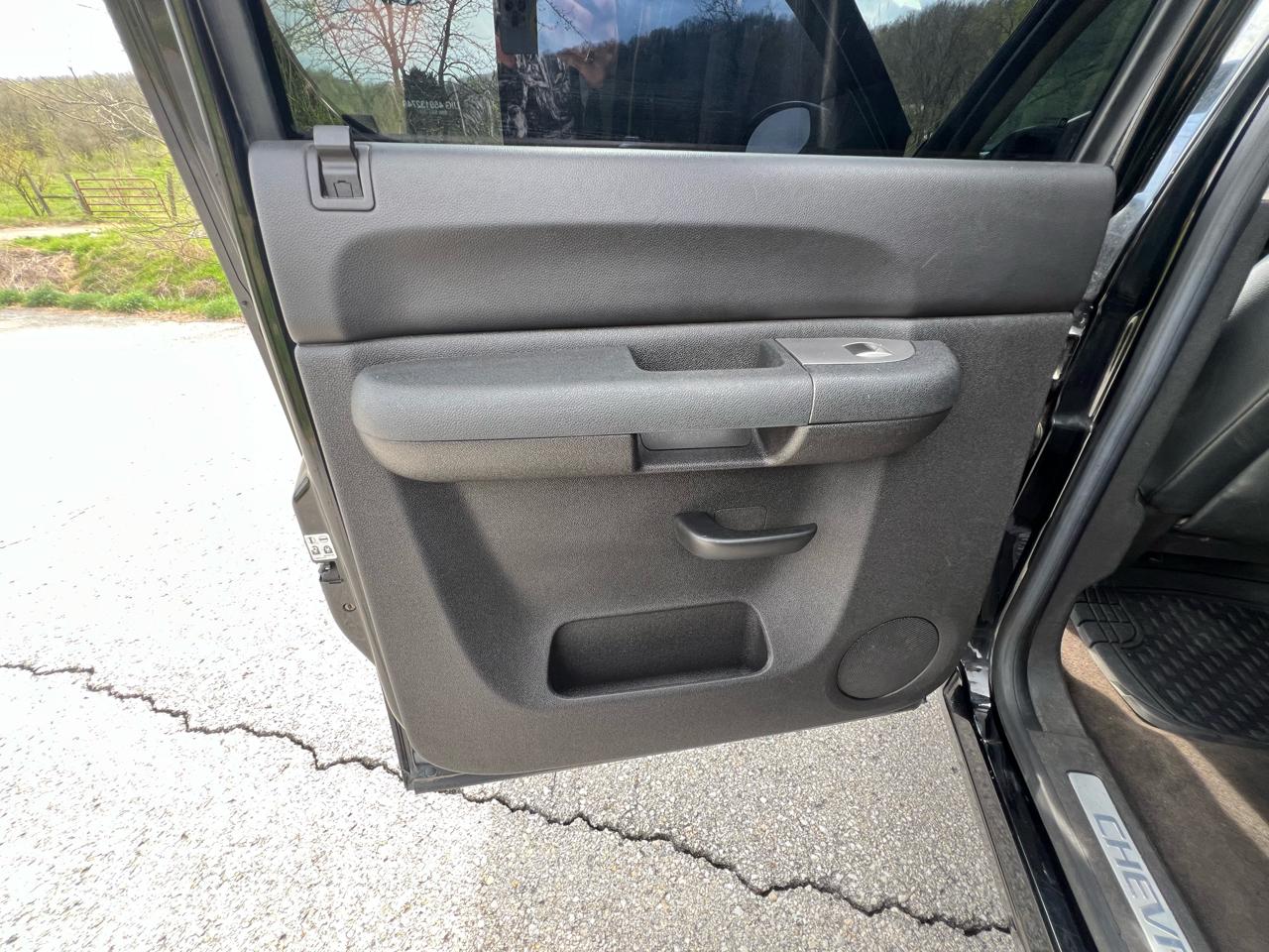 Chevrolet Silverado 1500 LT Crew Cab 4WD 2013