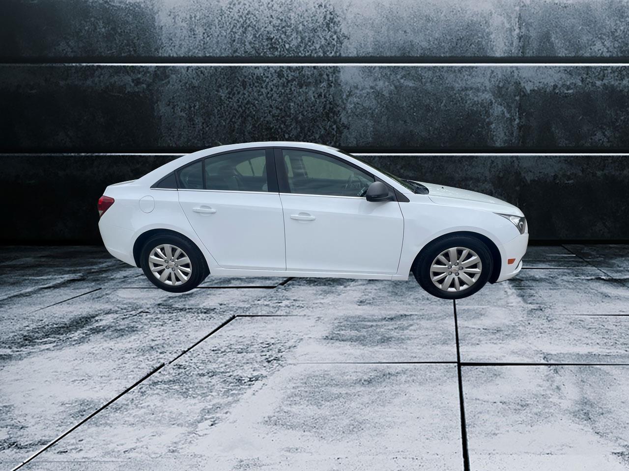 2011 Chevrolet Cruze 2LS