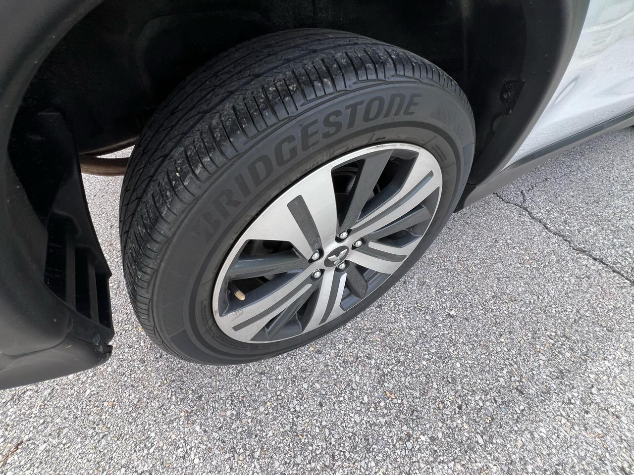 Mitsubishi Outlander Sport 2.0 ES CVT 2021