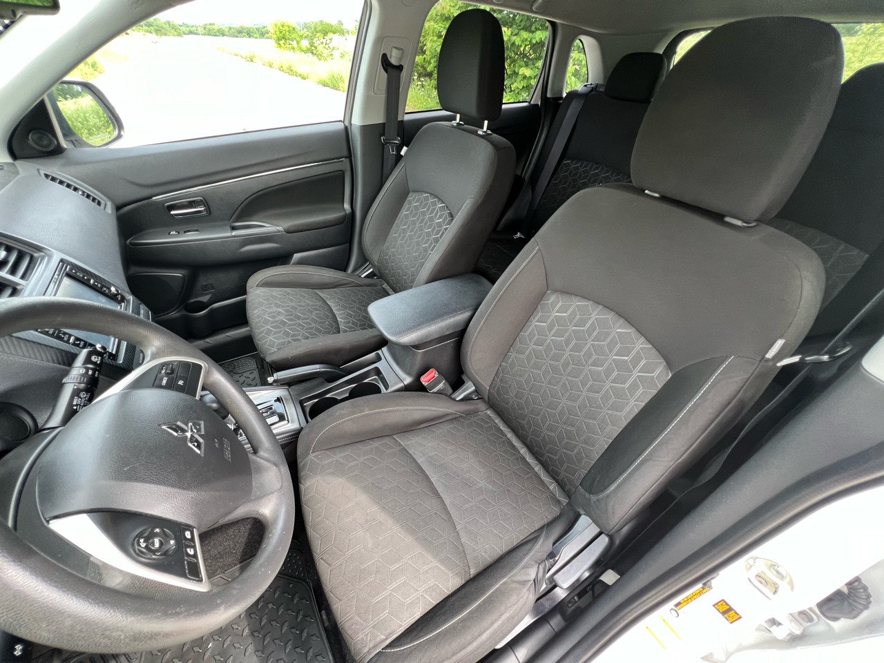 Mitsubishi Outlander Sport 2.0 ES CVT 2021