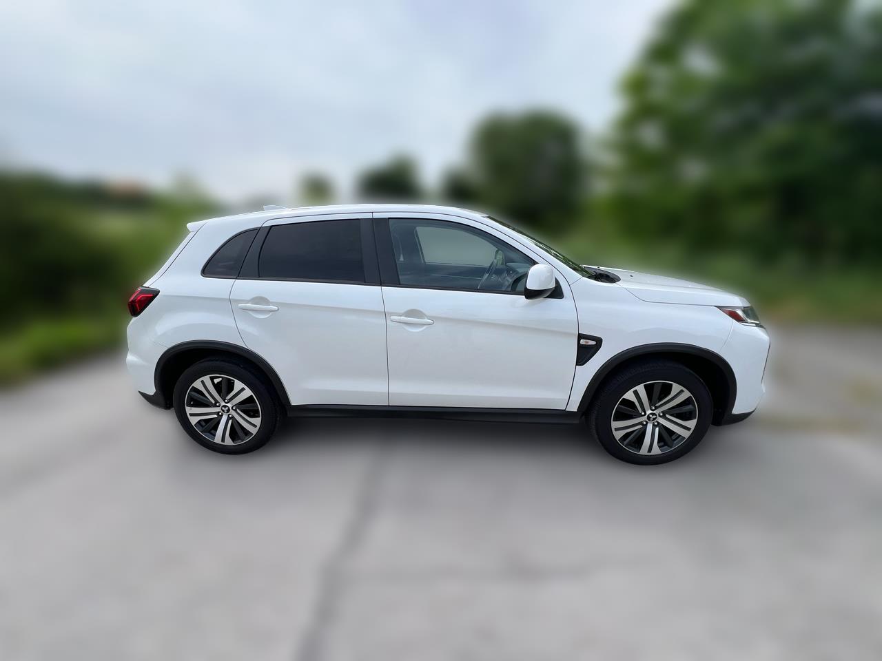 Mitsubishi Outlander Sport 2.0 ES CVT 2021