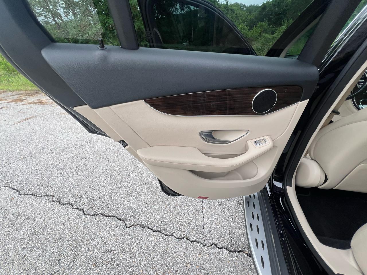 Mercedes-Benz GLC-Class GLC300 4MATIC 2018