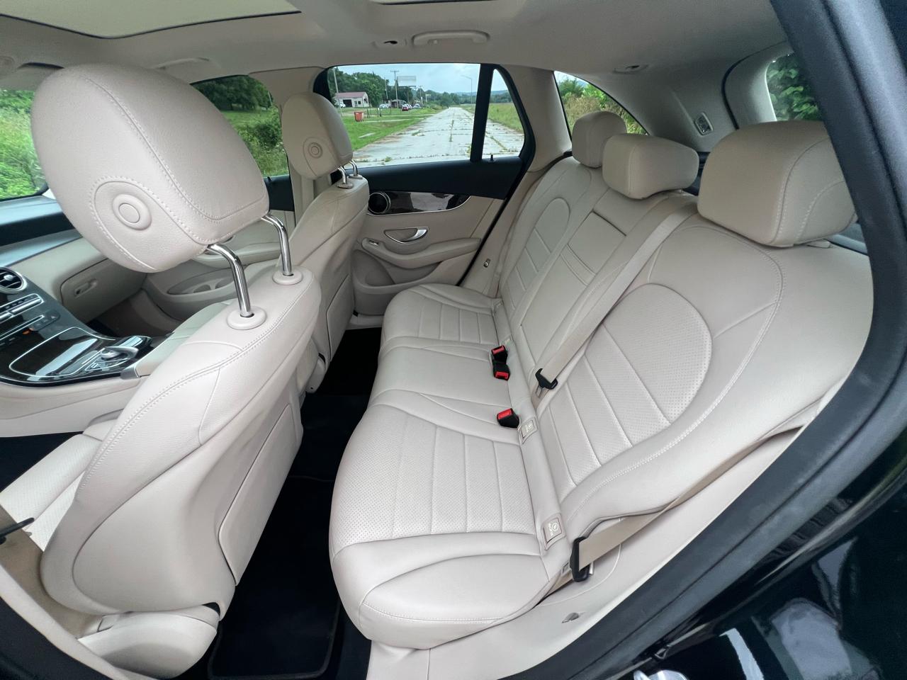 Mercedes-Benz GLC-Class GLC300 4MATIC 2018