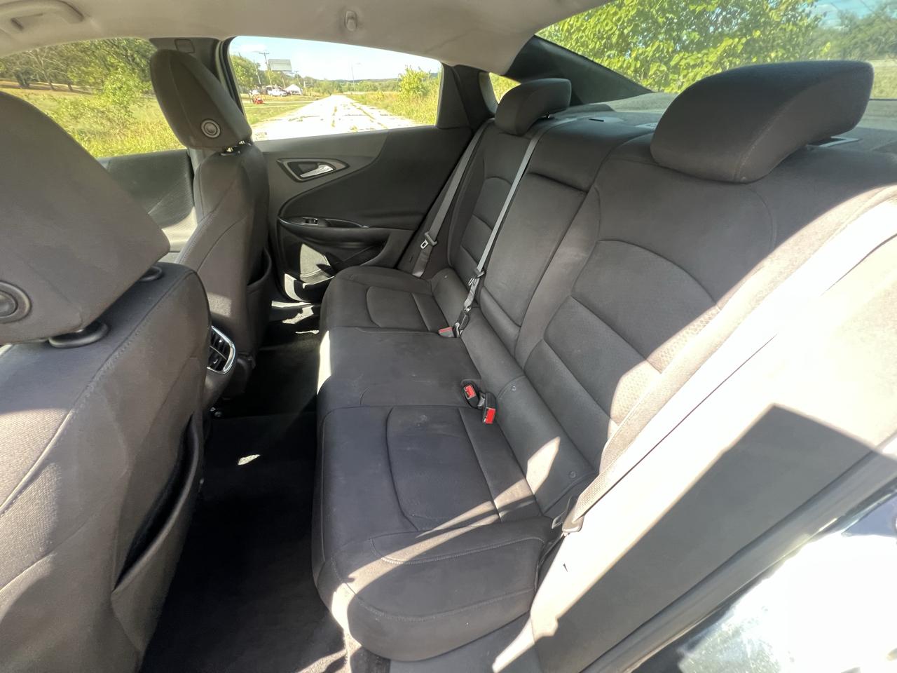 Chevrolet Malibu photo 12