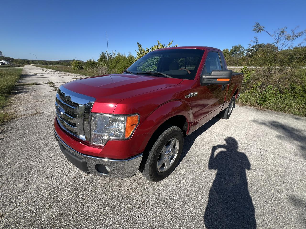 Ford F-150 photo 3