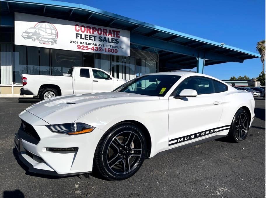 Ford Mustang EcoBoost Coupe 2020