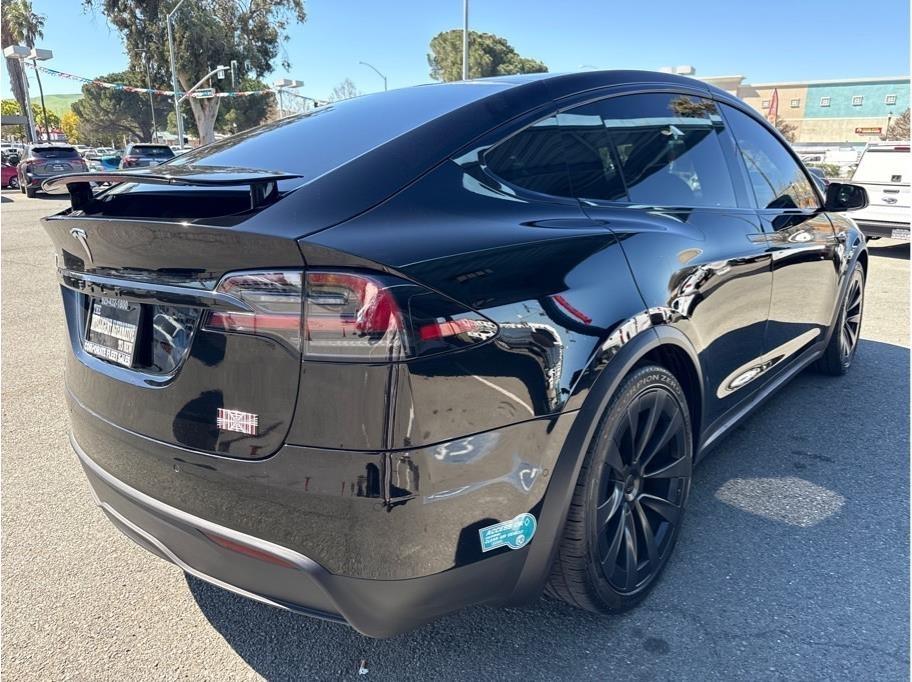 Tesla Model X Base 2022