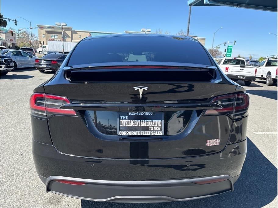 Tesla Model X Base 2022