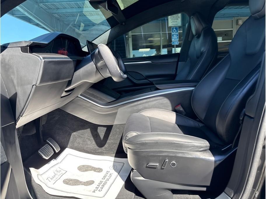 Tesla Model X Base 2022