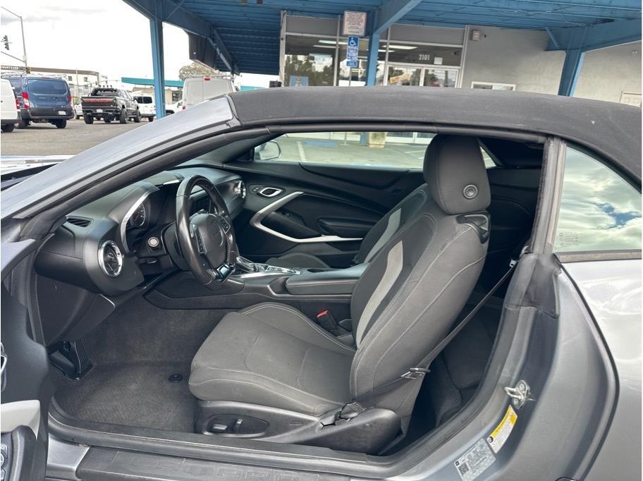 Chevrolet Camaro 1LT Convertible 8A 2019 Chevrolet Camaro 1LT Convertible 8A 2019