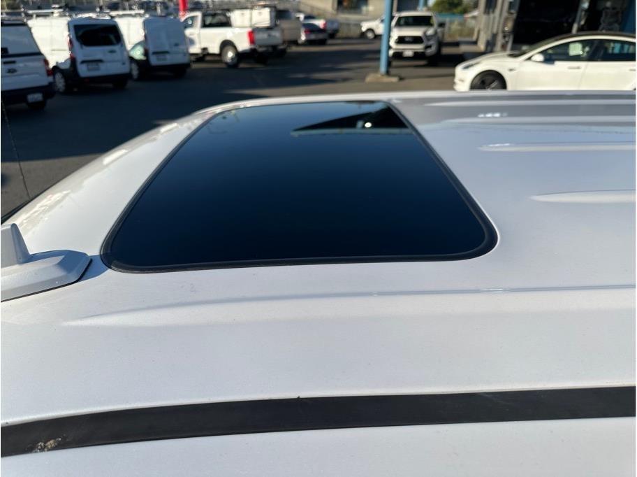 GMC Sierra 1500 Denali Crew Cab Long Box 4WD 2017