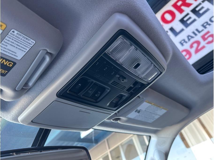 Toyota 4Runner Limited 4WD V6 2016