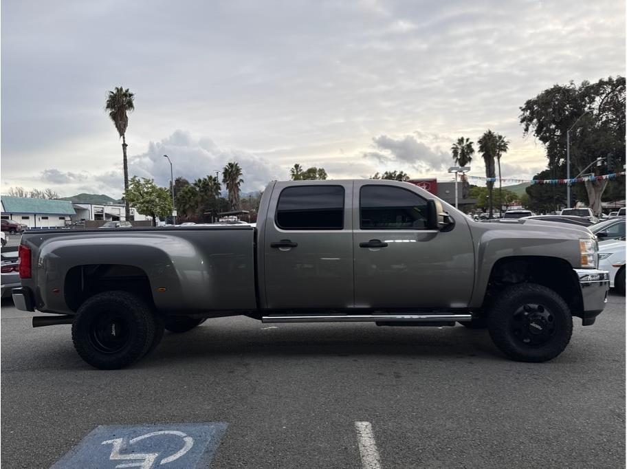 Chevrolet Silverado 3500HD LT Crew Cab 4WD 2013