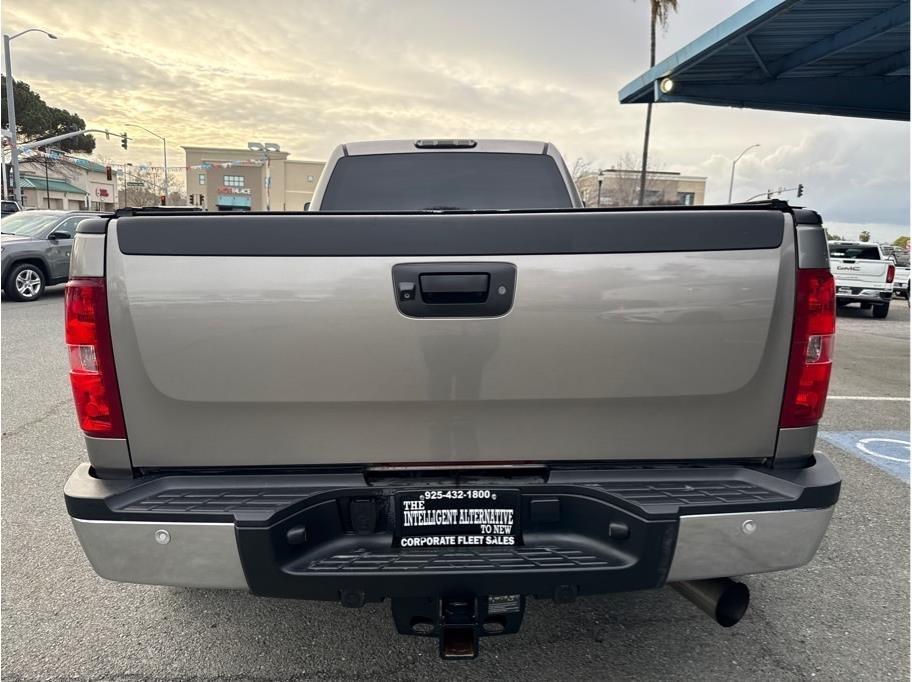 Chevrolet Silverado 3500HD LT Crew Cab 4WD 2013