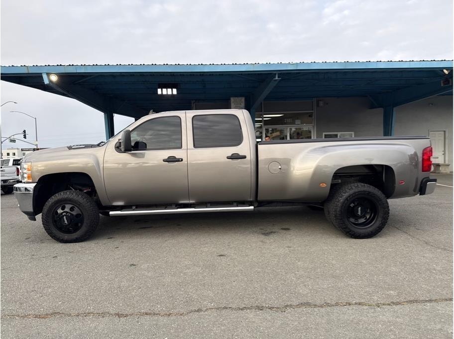Chevrolet Silverado 3500HD LT Crew Cab 4WD 2013