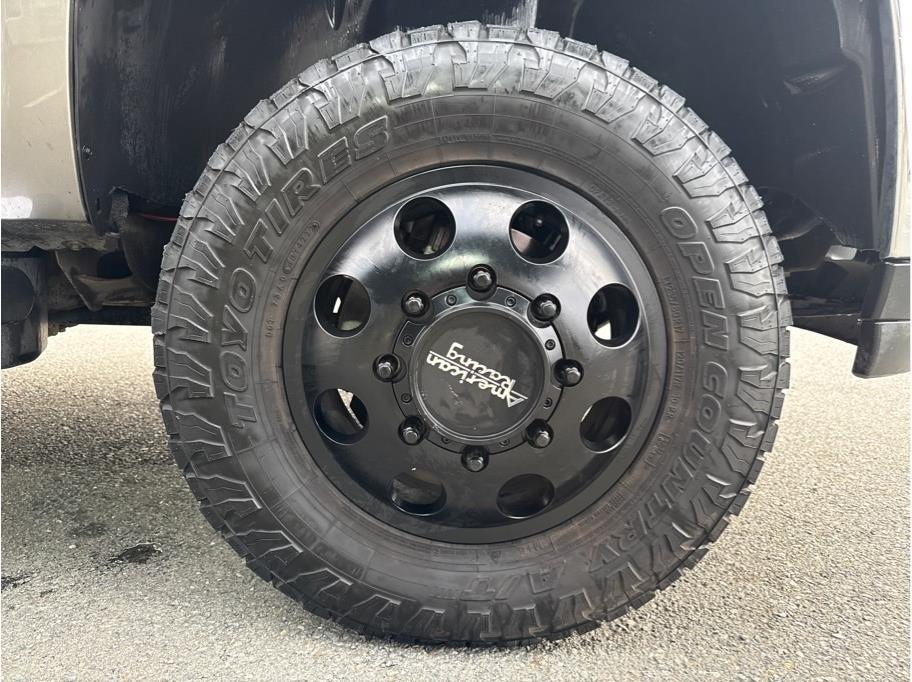 Chevrolet Silverado 3500HD LT Crew Cab 4WD 2013