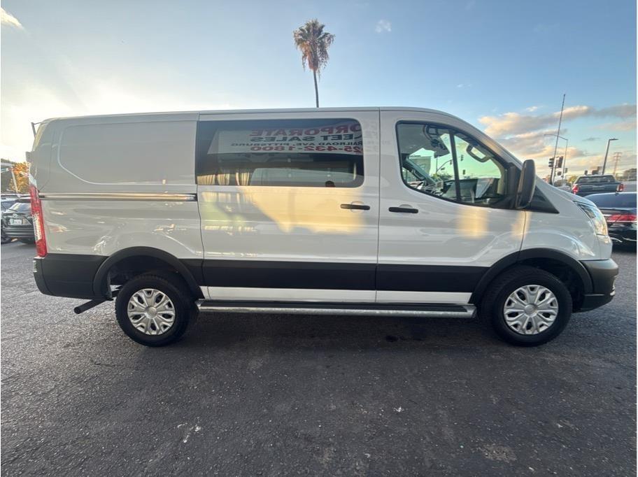 Ford Transit 250 Van 2024