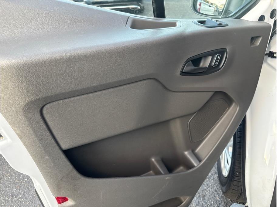 Ford Transit 250 Van 2024