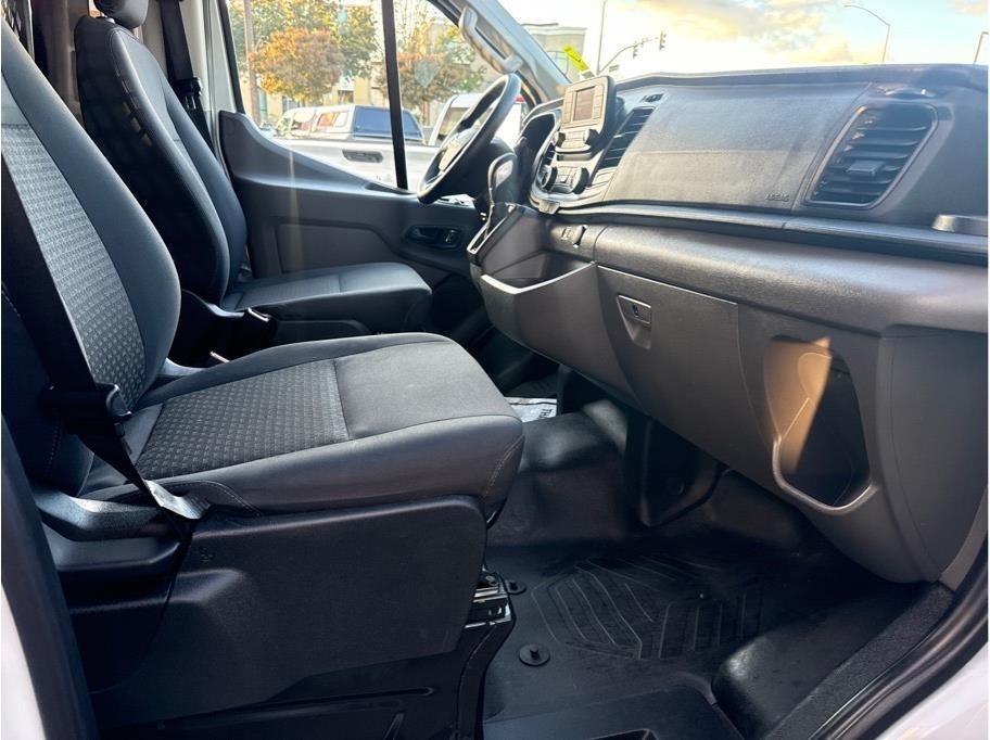 Ford Transit 250 Van 2024