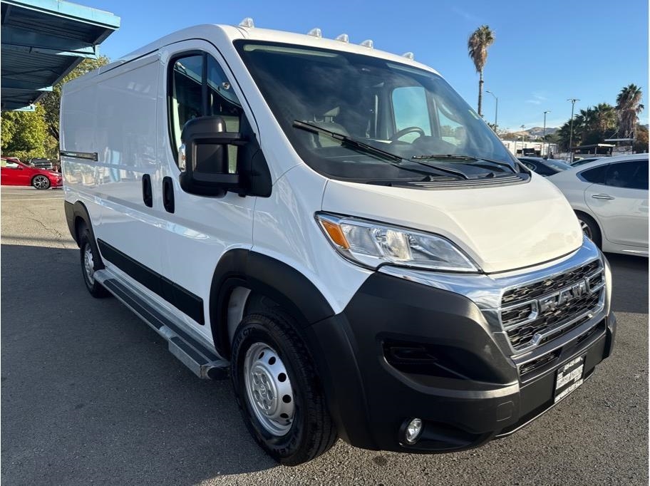 RAM Promaster 2500 Low Roof 2023 RAM Promaster 2500 Low Roof 2023
