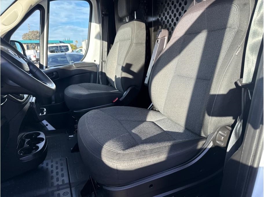 RAM Promaster 2500 Low Roof 2023 RAM Promaster 2500 Low Roof 2023