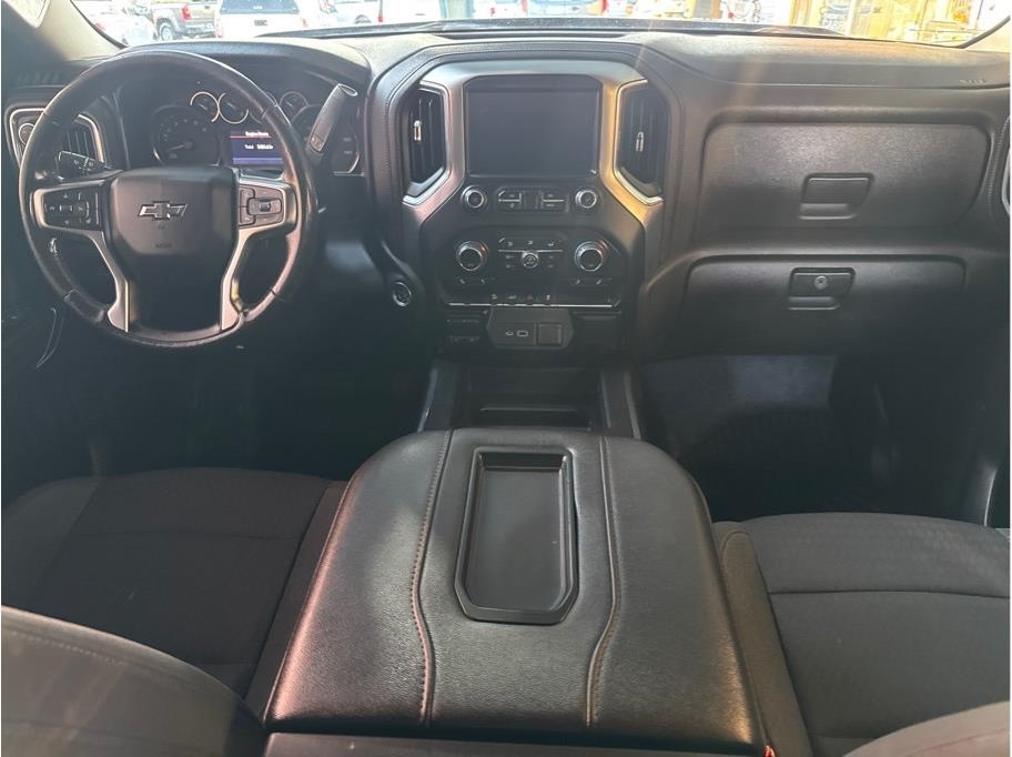 Chevrolet Silverado 1500 LT Trail Boss Crew Cab 4WD 2021 Chevrolet Silverado 1500 LT Trail Boss Crew Cab 4WD 2021