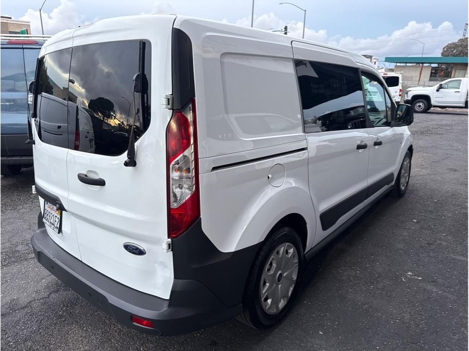 Ford Transit Connect Cargo Van XL LWB w/Rear Liftgate 2017 Ford Transit Connect Cargo Van XL LWB w/Rear Liftgate 2017