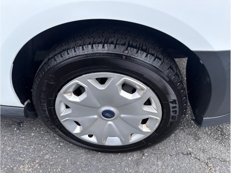 Ford Transit Connect Cargo Van XL LWB w/Rear Liftgate 2017 Ford Transit Connect Cargo Van XL LWB w/Rear Liftgate 2017