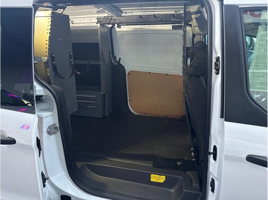 Ford Transit Connect Cargo Van XL LWB w/Rear Liftgate 2017 Ford Transit Connect Cargo Van XL LWB w/Rear Liftgate 2017