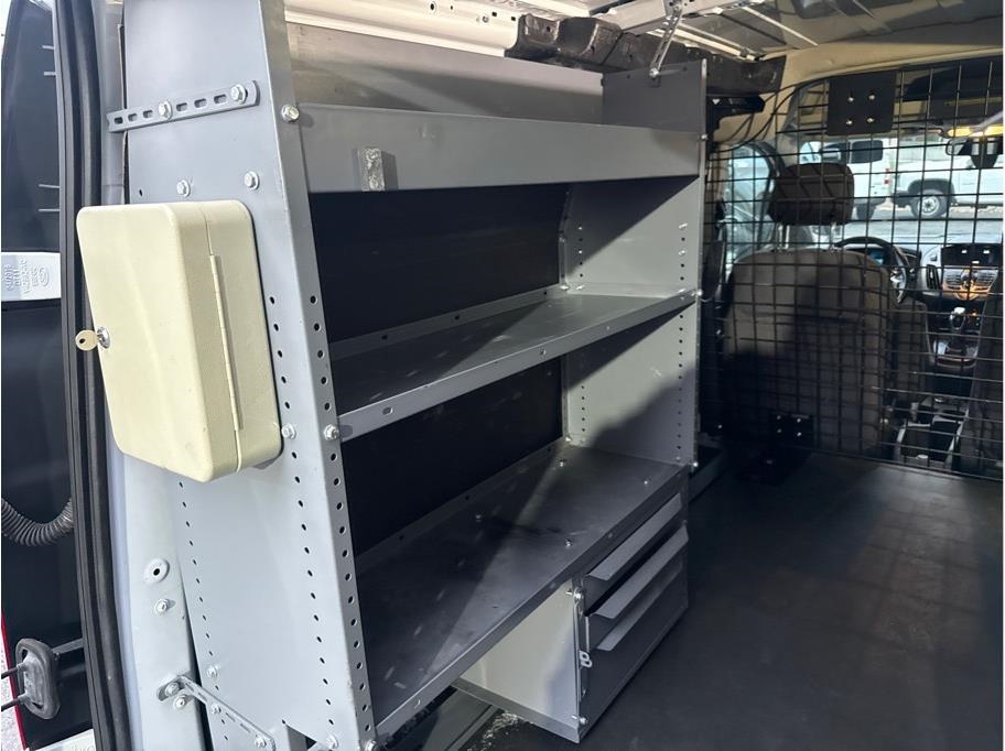 Ford Transit Connect Cargo Van XL LWB w/Rear Liftgate 2017 Ford Transit Connect Cargo Van XL LWB w/Rear Liftgate 2017