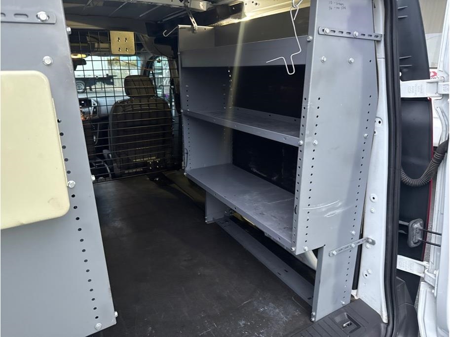 Ford Transit Connect Cargo Van XL LWB w/Rear Liftgate 2017 Ford Transit Connect Cargo Van XL LWB w/Rear Liftgate 2017