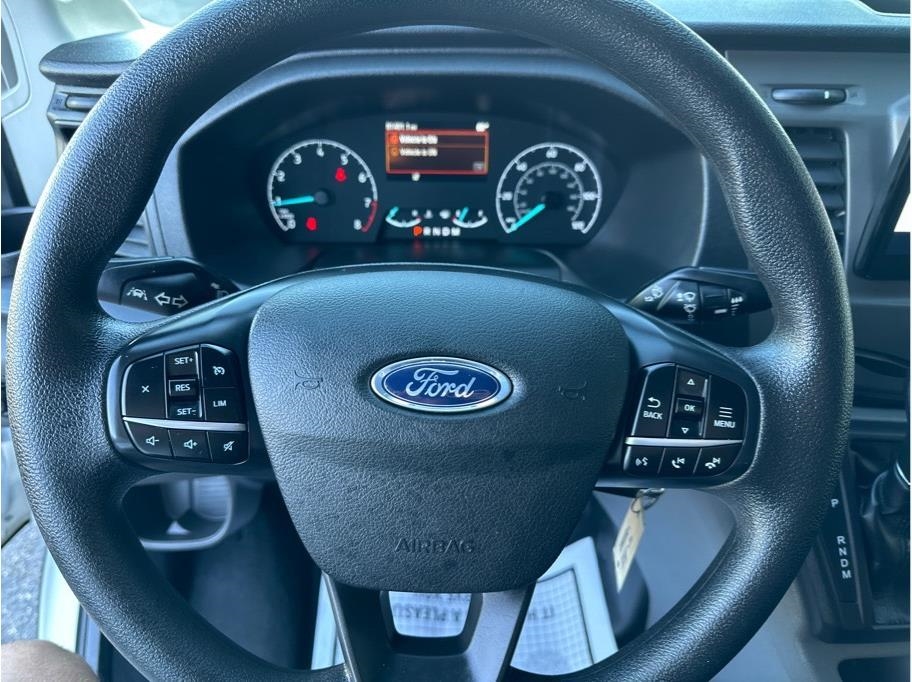 Ford Transit 350 Wagon Low Roof XLT w/Sliding Pass. 148-in. WB 2022 Ford Transit 350 Wagon Low Roof XLT w/Sliding Pass. 148-in. WB 2022