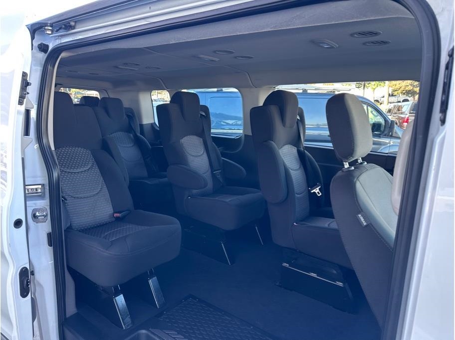 Ford Transit 350 Wagon Low Roof XLT w/Sliding Pass. 148-in. WB 2022 Ford Transit 350 Wagon Low Roof XLT w/Sliding Pass. 148-in. WB 2022