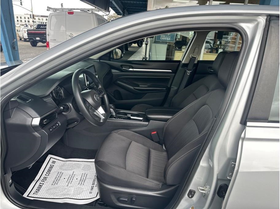 Nissan Altima 2.5 SV 2022 Nissan Altima 2.5 SV 2022