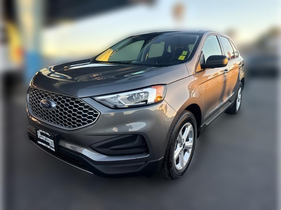 2023 Ford Edge SE